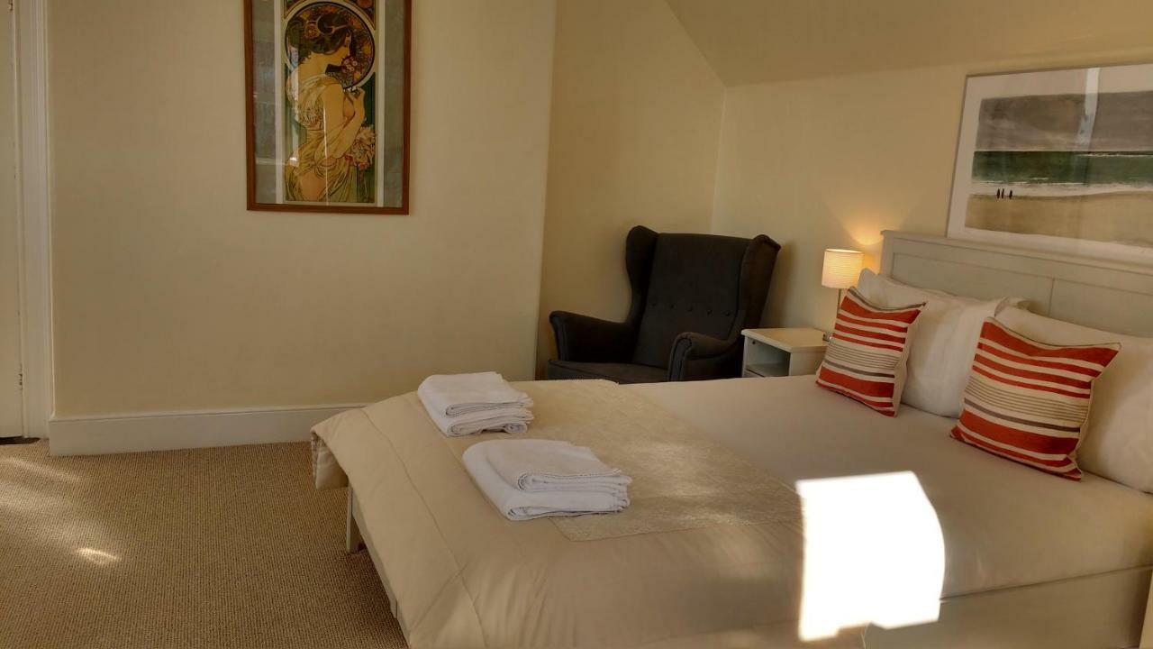 Bed and Breakfast Rush View à Portrush Extérieur photo