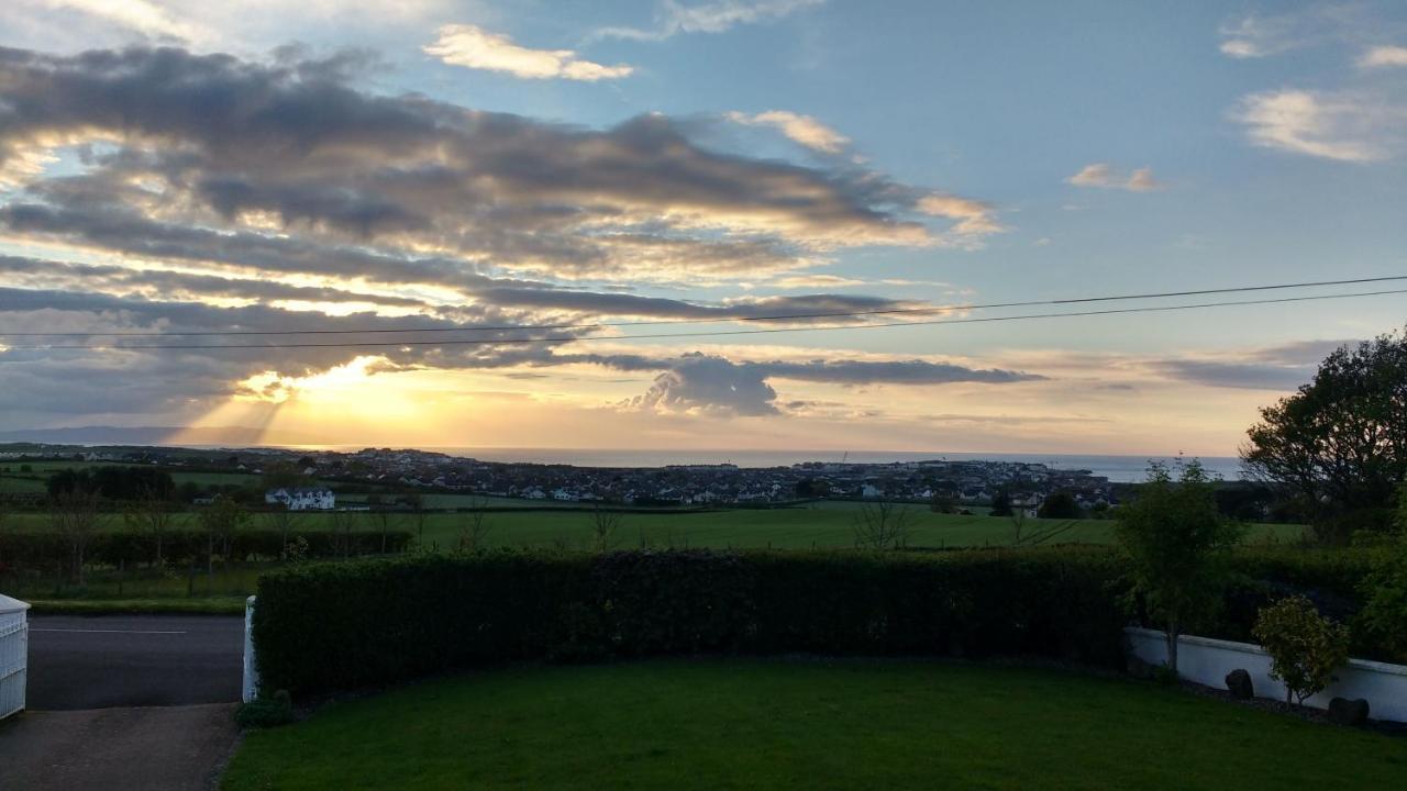 Bed and Breakfast Rush View à Portrush Extérieur photo